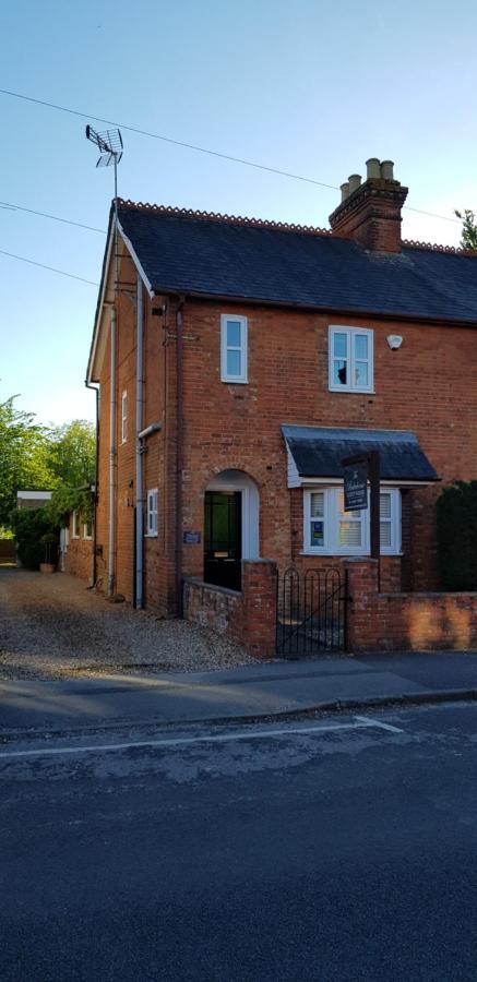 The Bakehouse Guesthouse Maidenhead Exterior foto